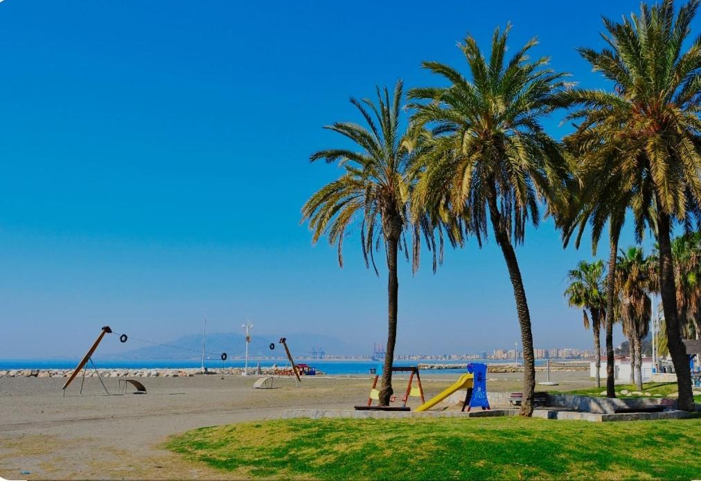 Apartamento Cerca Del Mar Málaga Exterior foto
